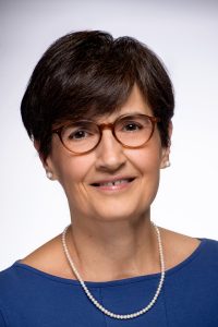 Dr. Elvira Parravicini